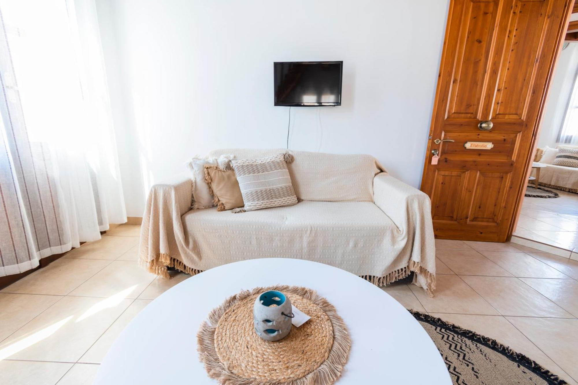 Myrtia Apartment ซีมี ภายนอก รูปภาพ